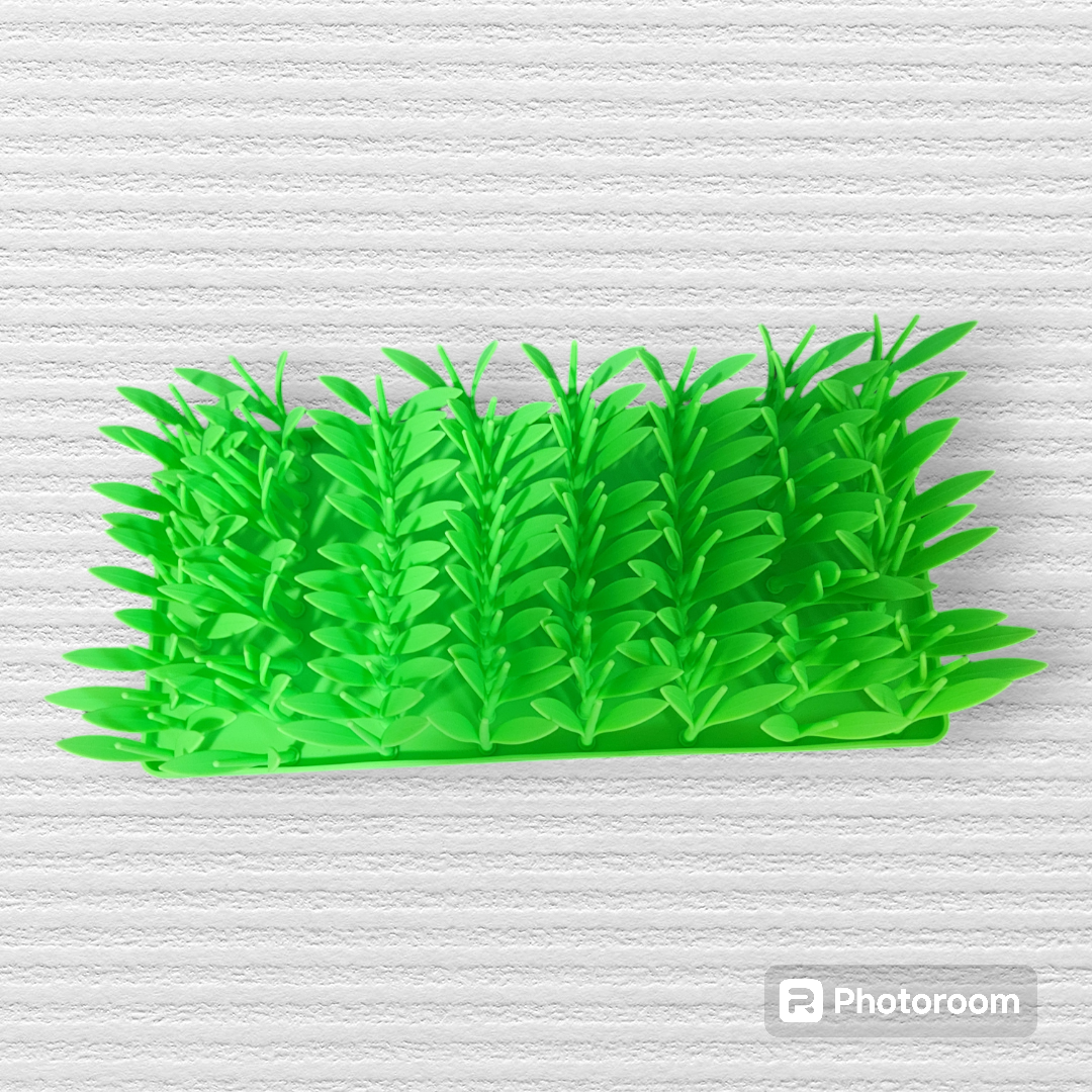 Slow Feeder Grass Pad