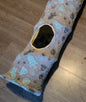 Self-Luminous Cat Tunnel